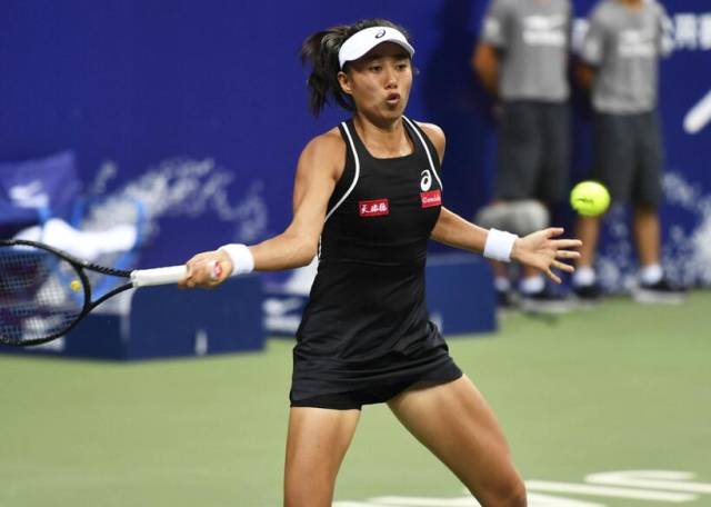 运动员和外 运动员和外