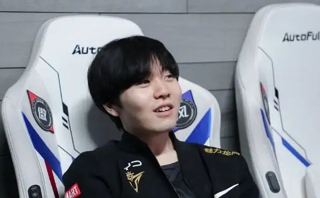 相比之下 相比之下